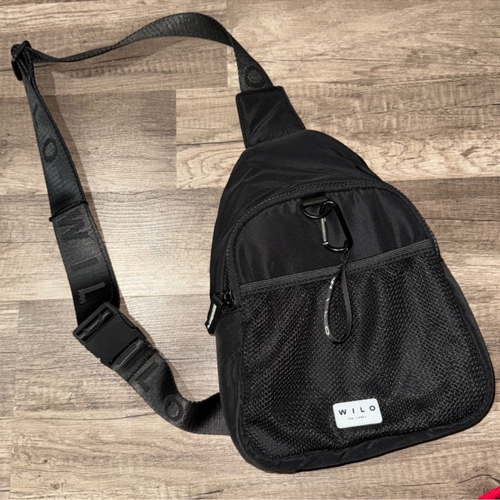 Will the Label crossbody.